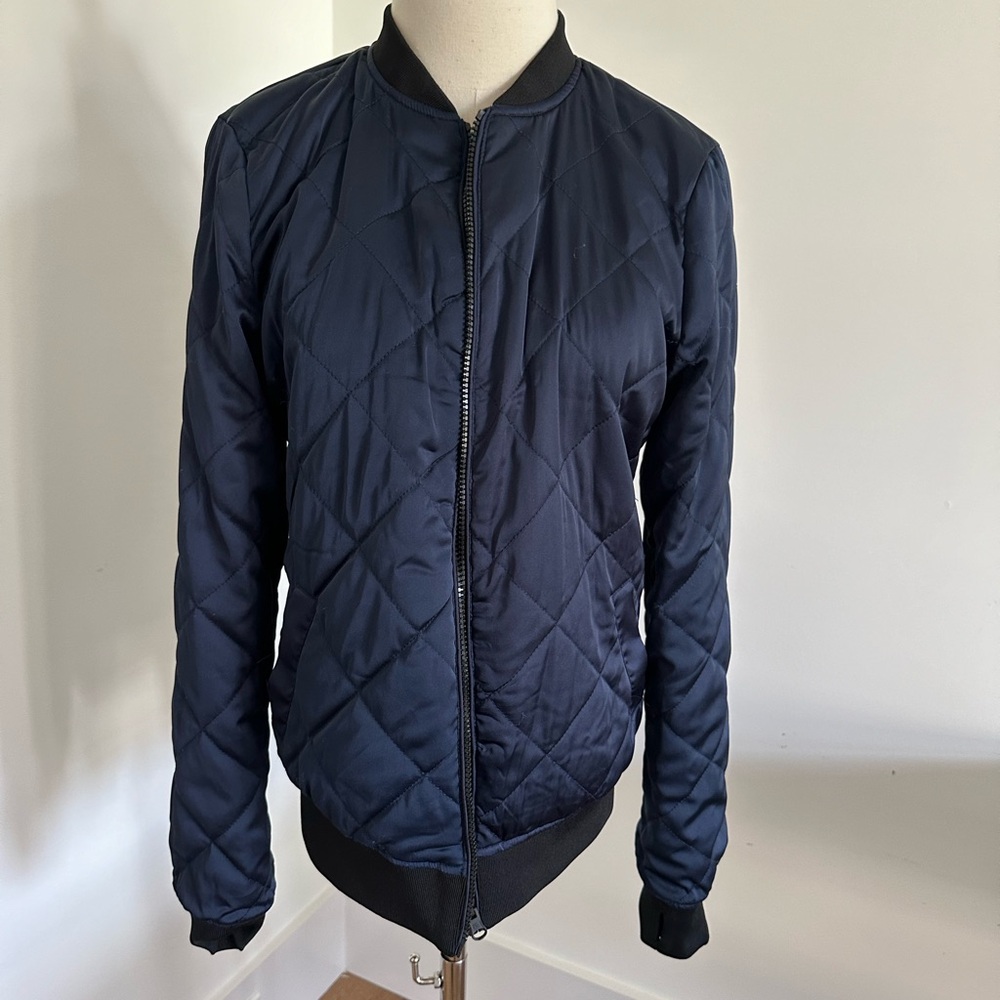 $179 - Blanc Noir Reversible bomber jacket- black/ navy - Small - Picture 3 of 8